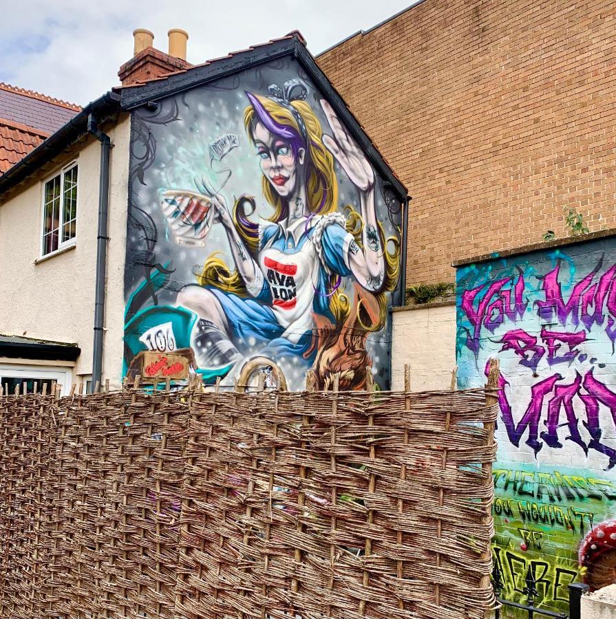 The Rabbit Hole Villa Glastonbury Luaran gambar
