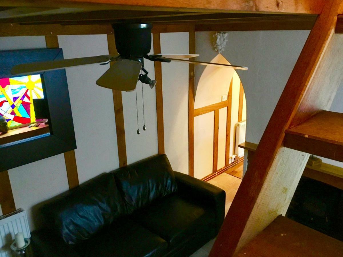 The Rabbit Hole Villa Glastonbury Luaran gambar
