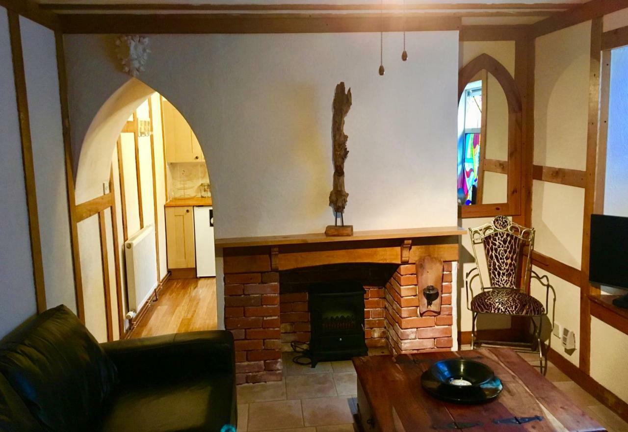 The Rabbit Hole Villa Glastonbury Luaran gambar